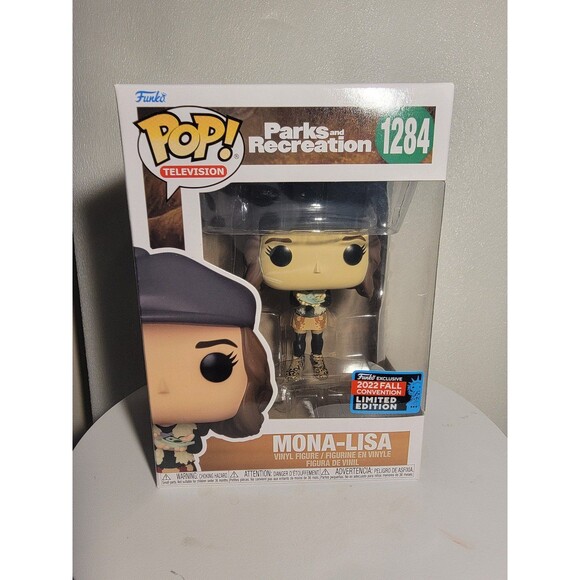 Parks and Recreation: MONA-LISA NYCC 2022 Shared Exclusive!#1284 - Picture 1 of 6